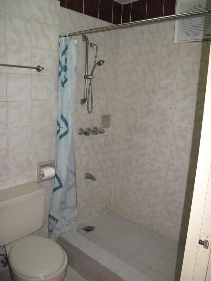 Makati Suites At Travelers Inn 마카티 외부 사진